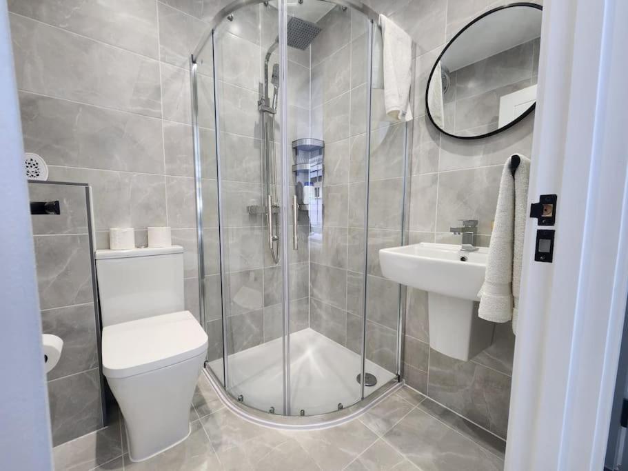 Paradigm Court, Modern 3-Bedroom Flat 1, Oxford Bagian luar foto
