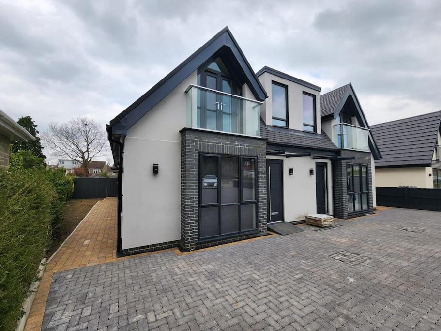 Paradigm Court, Modern 3-Bedroom Flat 1, Oxford Bagian luar foto
