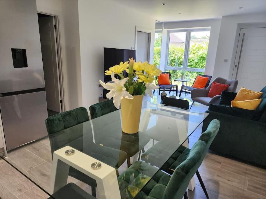 Paradigm Court, Modern 3-Bedroom Flat 1, Oxford Bagian luar foto